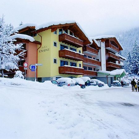 Hotel Bonapace ***S Madonna di Campiglio Ngoại thất bức ảnh