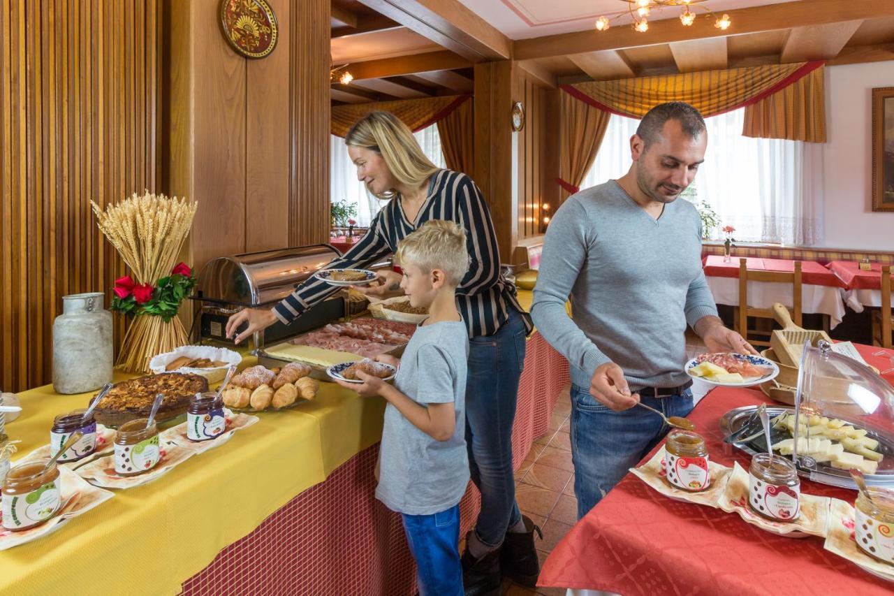 Hotel Bonapace ***S Madonna di Campiglio Ngoại thất bức ảnh